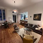 N 36 Signature Apartament Pau